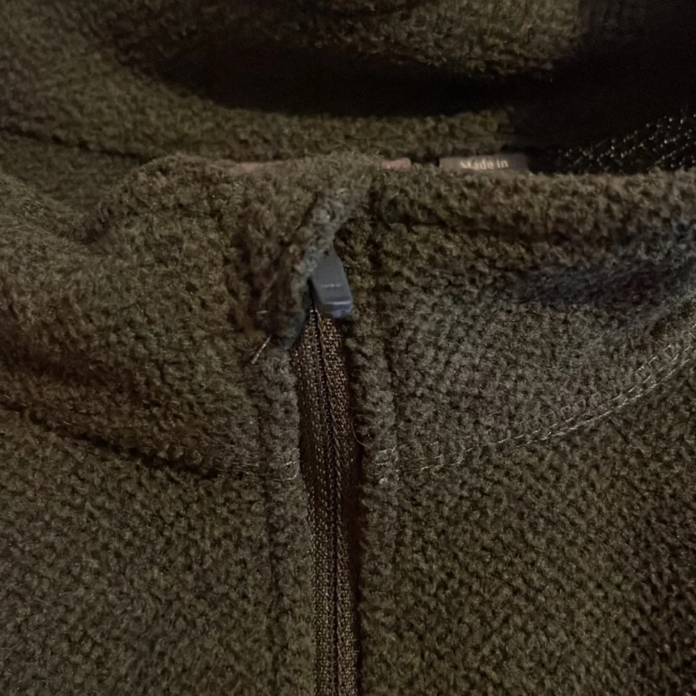 Men’s Merrell Half Zip Sweater - Picture 3 of 7